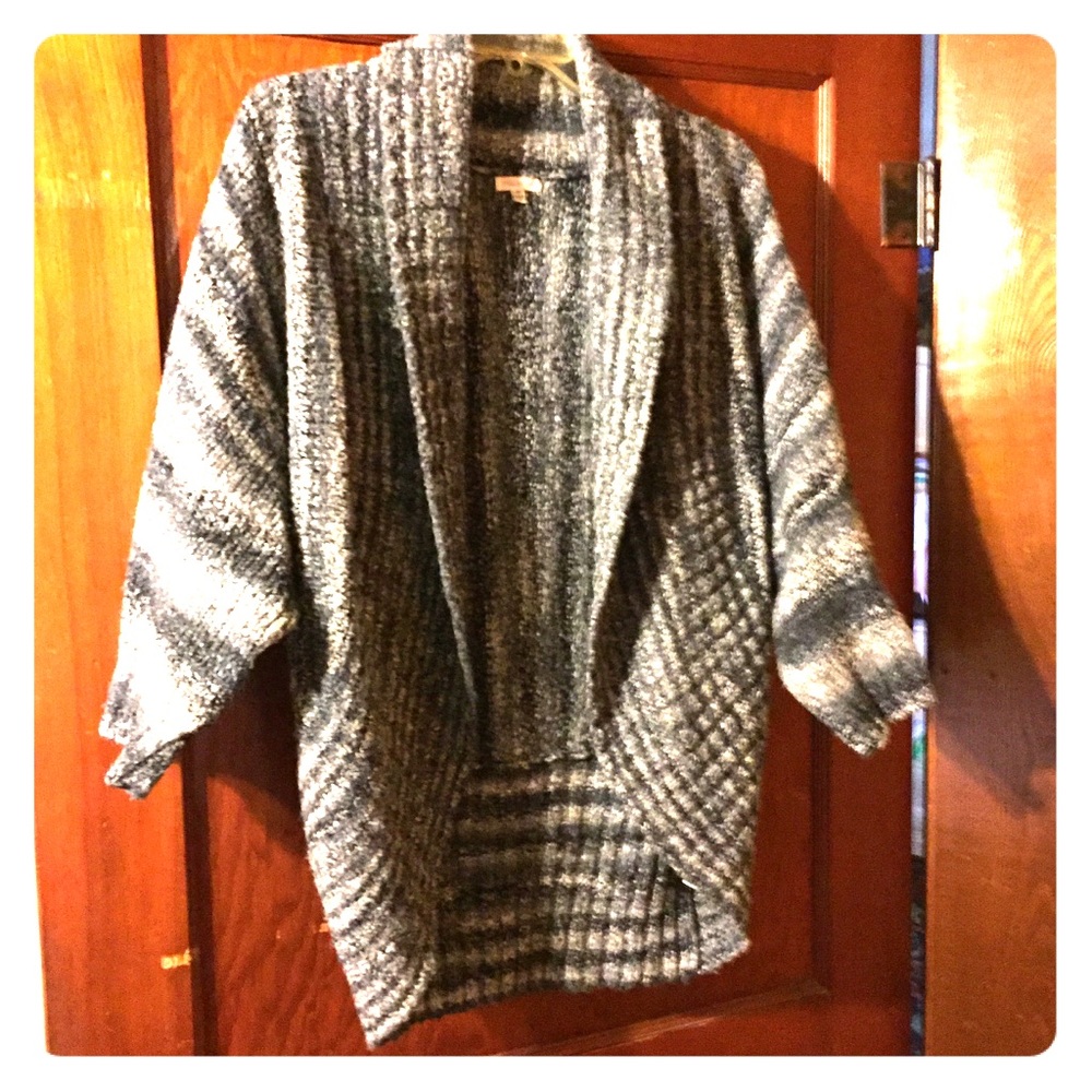 Maurice’s 3/4 Sleeve Sweater